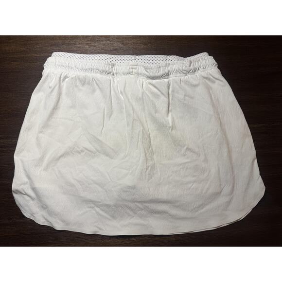 Athleta Crest Skort Womens 12 White Mesh Waist Pockets Golf Tennis Active - Picture 3 of 9